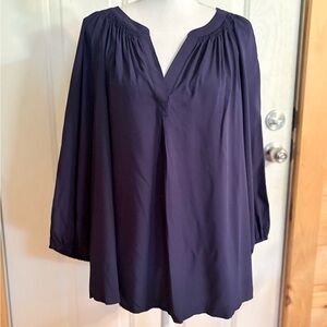 Crown & Ivy Navy peasant Blouse NWT